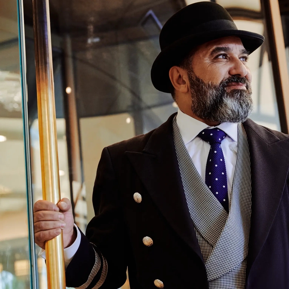 Spirit of Jumeirah_London_concierge_1